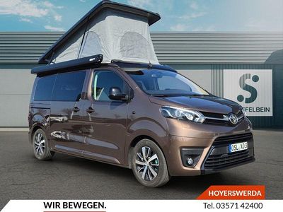 Gebraucht Toyota Proace 177 PS (130 kW) 2023 Barriquebraun metallic Van / Kleinbus