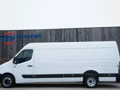 Second-hand Renault Master 136 CP (100 kW) 2014 Alb Van