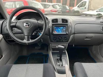 Gebraucht Mazda 323 95 PS (69 kW) 2003 Blau Limousine