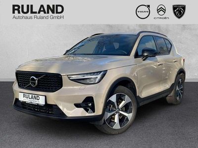 Gebraucht Volvo XC40 Plus 197 PS (144 kW) 2025 Sand dune / metallic SUV