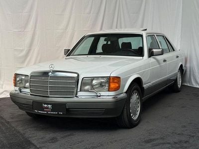 Usata Mercedes 560 242 CV (177 kW) 1986 Bianco Berlina