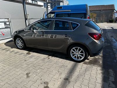 gebraucht Opel Astra 2.0 CDTI ecoFLEX Exklusiv /Fahrradträger