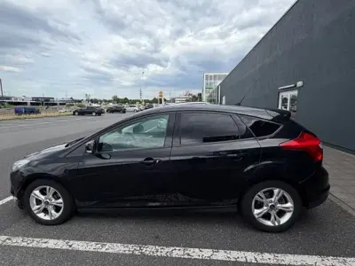 Gebraucht Ford Focus Titanium 101 PS (74 kW) 2011 Schwarz Limousine