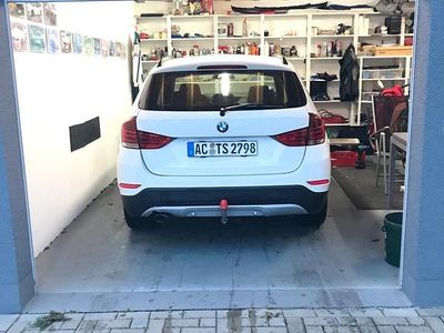 Weiß Gebraucht 2012 BMW X1 SUV | 7.999 € (Fairer Preis)