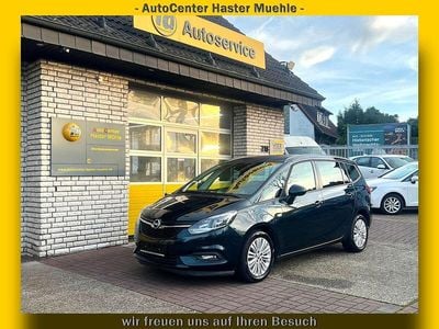 Usata Opel Zafira 140 CV (102 kW) 2017 Verde Monovolume