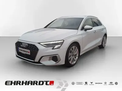 Gebraucht Audi A3 Advanced 110 PS (80 kW) 2023 Gletscherweiß metallic Limousine