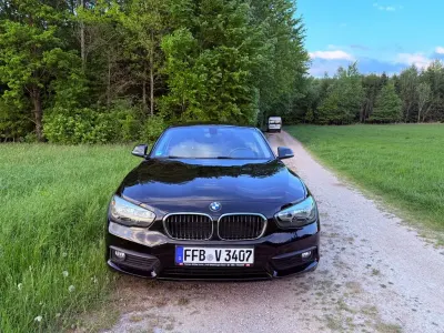 Gebraucht BMW 116 109 PS (80 kW) 2016 Schwarz Kleinwagen