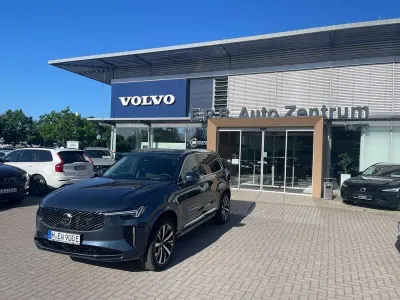 Gebraucht Volvo XC90 Ultra 250 PS (183 kW) 2026 Blau SUV