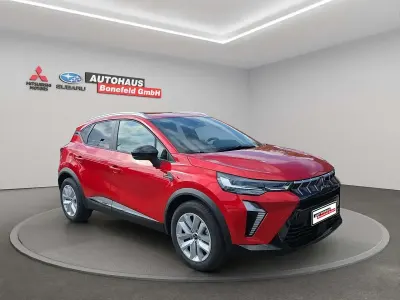 Neu Mitsubishi ASX Diamant Edition 140 PS (102 kW) 2026 Aurorarot (m) SUV
