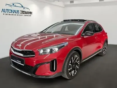 Używany Kia XCeed 140 KM (102 kW) 2025 Czerwony SUV