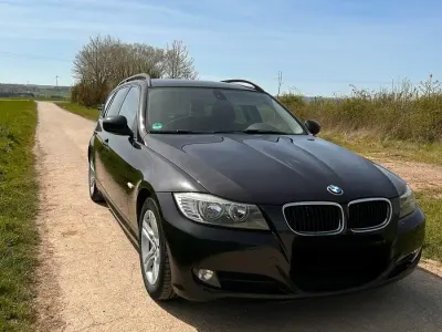 Usata BMW 318 143 CV (105 kW) 2010 Nero Station wagon