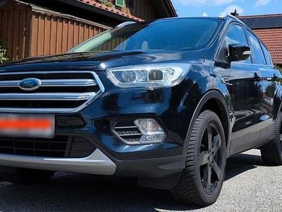 Second-hand Ford Kuga Titanium 150 CP (110 kW) 2018 Negru SUV