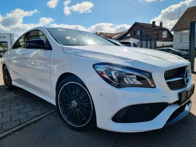 Gebraucht Mercedes CLA200 AMG 136 PS (100 kW) 2019 Weiß Limousine