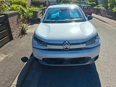 Gebraucht Citroën C4 131 PS (96 kW) 2025 Weiß SUV