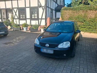 Gebraucht VW Golf V 80 PS (58 kW) 2008 Schwarz Kleinwagen