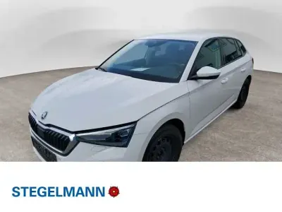 Gebraucht Skoda Scala Business Line 110 PS (80 kW) 2022 Weiß Kleinwagen