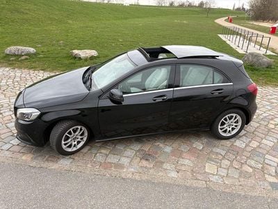 Second-hand Mercedes A220 177 CP (130 kW) 2018 Negru Berlinǎ