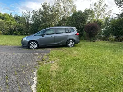 Gebraucht Opel Zafira Tourer 170 PS (125 kW) 2016 Silber Van / Kleinbus
