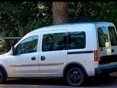 Begagnad Opel Combo Comfort 87 HK (63 kW) 2002 Minibuss