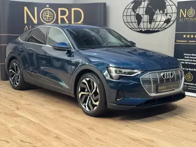 Gebraucht Audi e-tron Sportback S-Line 230 kW (313 PS) 2022 Galaxisblau metallic (metallic) SUV
