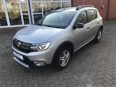 Usata Dacia Sandero Stepway 90 CV (66 kW) 2019 Argento Utilitaria