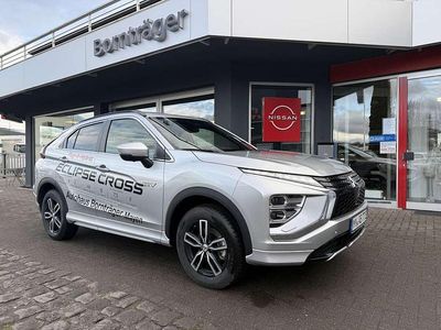 Silber Gebraucht 2025 Mitsubishi Eclipse Cross Plus SUV | 31.990 € (Fairer Preis)