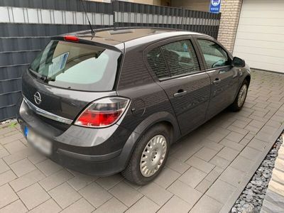 gebraucht Opel Astra 1.4 Twinport ecoFLEX Select. "110 Jahr...