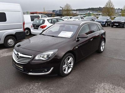 Gebraucht Opel Insignia Innovation 170 PS (125 kW) 2013 Mahogany brown (p2/so) Kombi