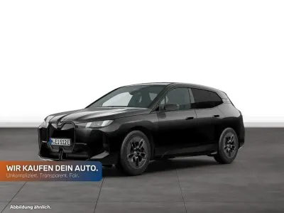 Nuova BMW iX Comfort Edition 400 kW (544 CV) 2025 Nero SUV