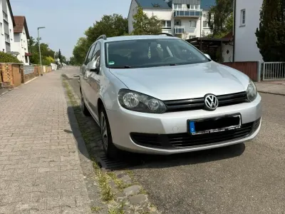 Gebraucht VW Golf VI 105 PS (77 kW) 2010 Grau Kombi