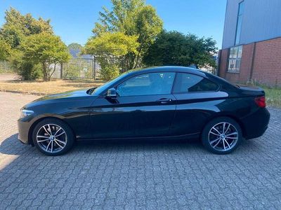 BMW 230