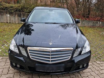 Gebraucht Mercedes E220 170 PS (125 kW) 2009 Schwarz Limousine