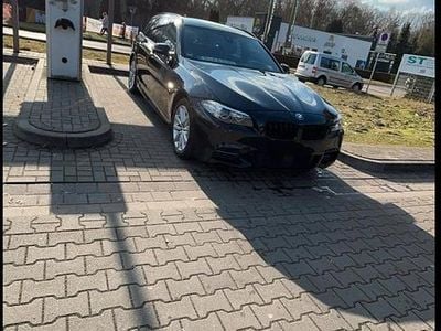 Gebraucht BMW 530 M Sport 315 PS (231 kW) 2015 Schwarz Kombi