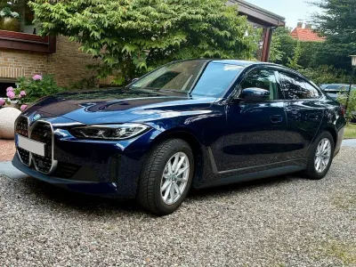 Gebraucht BMW i4 Sport Line 210 kW (286 PS) 2023 Blau Limousine