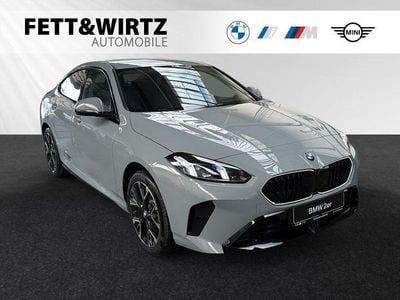 Gebraucht BMW 220 M Sport 184 PS (135 kW) 2026 Brooklyn grau metallic Limousine