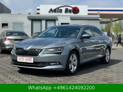 Gebraucht Skoda Superb Style 265 PS (194 kW) 2016 Seda business/business grey Limousine