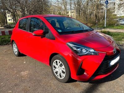 gebraucht Toyota Yaris 1,0-l-VVT-i Club