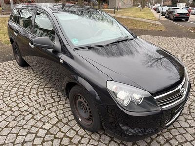 Usata Opel Astra 90 CV (66 kW) 2010 Nero Berlina
