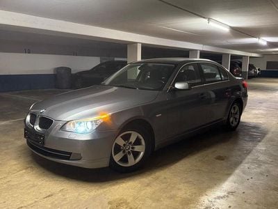 Gebraucht BMW 523 190 PS (139 kW) 2007 Grau Limousine
