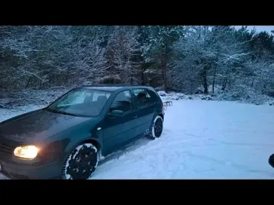 Gebraucht VW Golf IV 75 PS (55 kW) 2003 Grün Kleinwagen