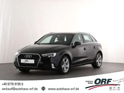 Gebraucht Audi A3 Sport 116 PS (85 kW) 2020 Mythosschwarz metallic Limousine