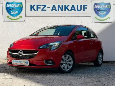 Gebraucht Opel Corsa Innovation 101 PS (74 kW) 2015 Magmarot/flame red Kleinwagen