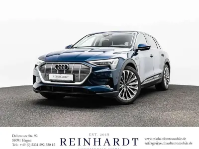 Gebraucht Audi e-tron Ambiente 230 kW (313 PS) 2022 Galaxisblau metallic SUV