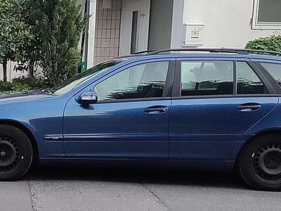 Mercedes C200
