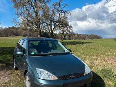 Usata Ford Focus 100 CV (73 kW) 2002 Verde Berlina