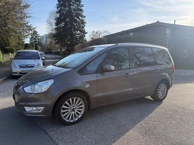 Gebraucht Ford Galaxy 163 PS (119 kW) 2013 Braun Van / Kleinbus