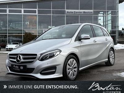 Silber Gebraucht 2018 Mercedes B180 Van / Kleinbus | 12.900 € (Superpreis)