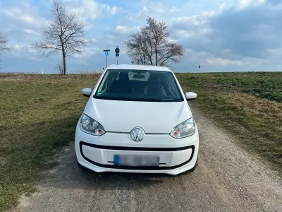 Gebraucht VW up! 60 PS (44 kW) 2015 Weiß Kleinwagen