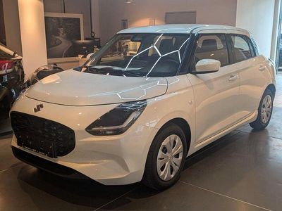 Gebraucht Suzuki Swift Club 83 PS (61 kW) 2025 Weiß Limousine