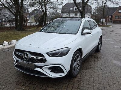 Gebraucht Mercedes GLA200 AMG 150 PS (110 kW) 2023 Weiß SUV